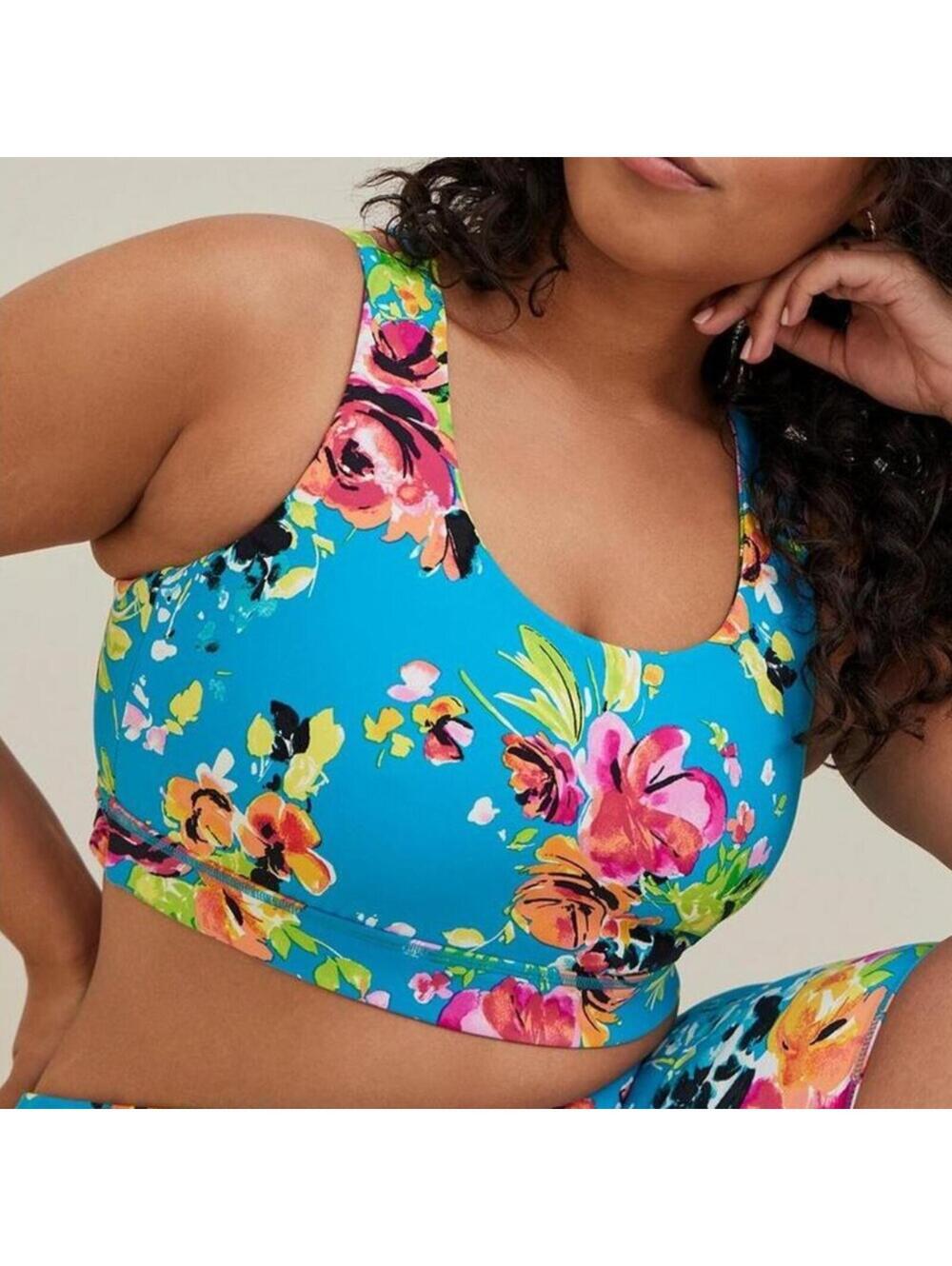 Torrid Sports Bra 0X / Large / 12 Low-Impact Wireless Twist Back Blue Floral NEW